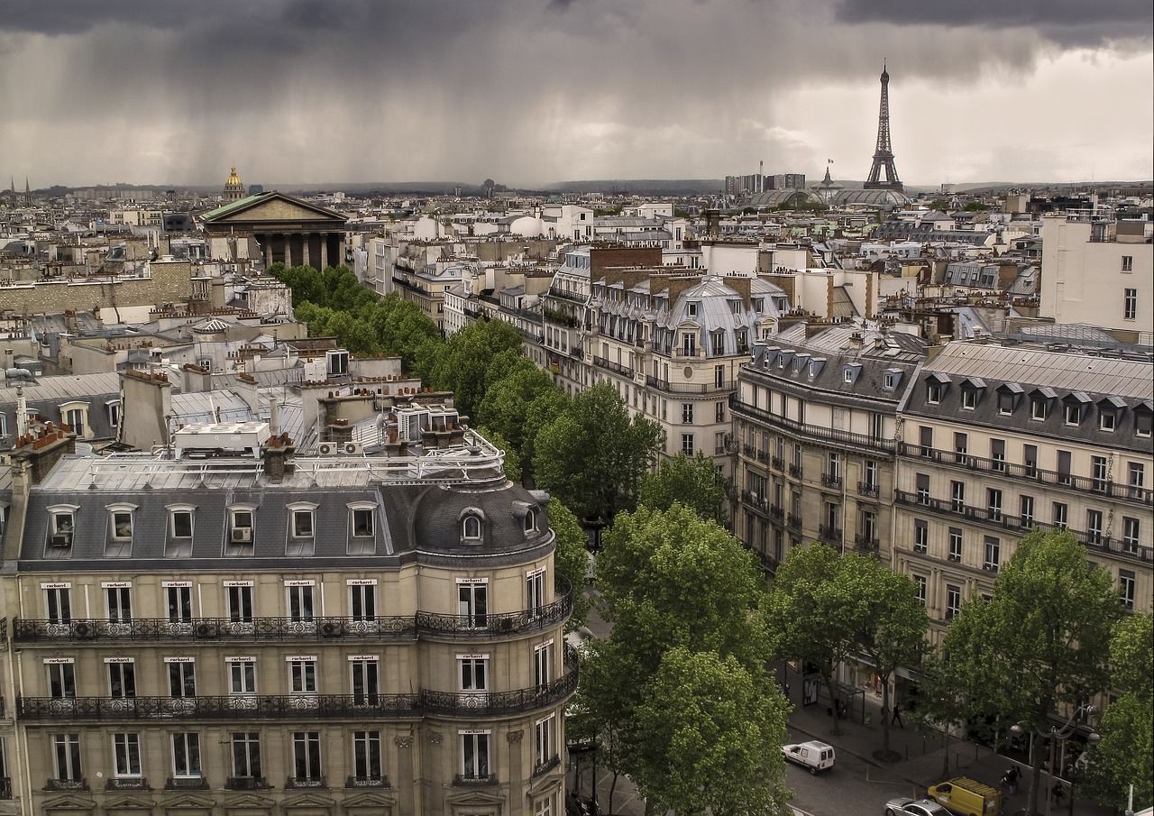 La dégringolade des prix des bureaux en région parisienne