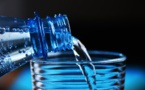 Des eaux contaminées auraient rapporté 3 milliards d'euros à Nestlé